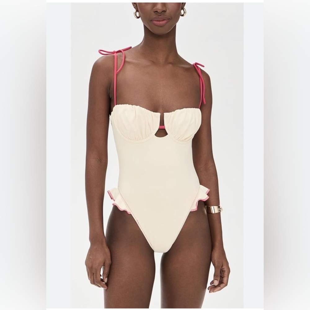 NWT Montce Cream Raspberry Binded Petal Ruffle One-Piece. Size M - Picture 5 of 15
